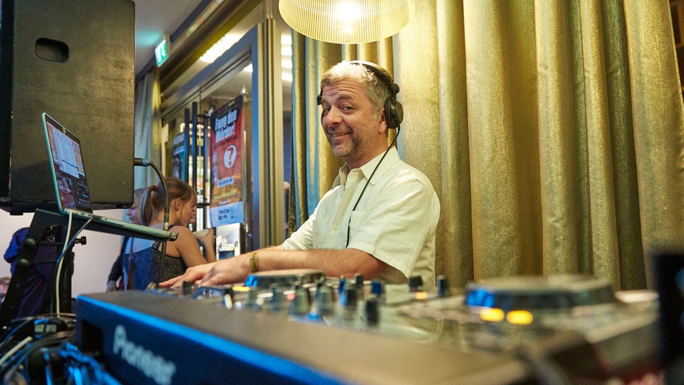 Bildrechte: WDR/Langer Finale 2015- Dj Kosta Kostov