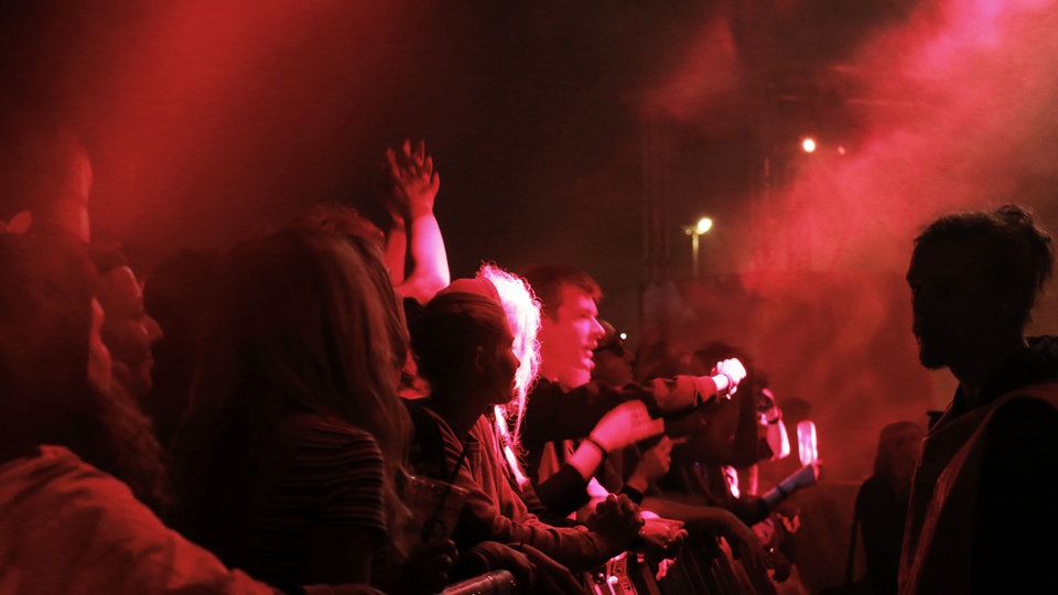 Bildrechte: WDR/Rühl Jamie XX beim Roskilde Festival 2015