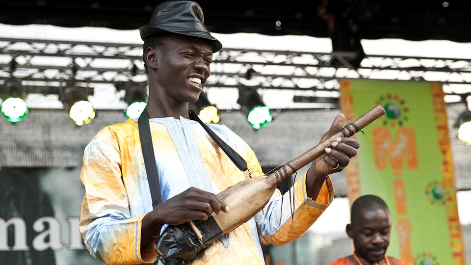 Bildrechte: Sandy Haessner MitAfrika Festival 2015 - Carlou D.
