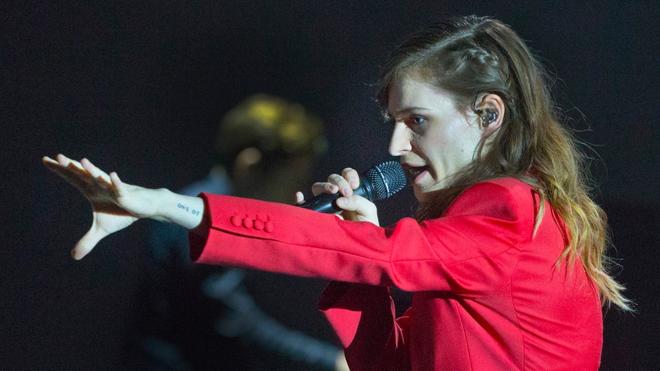 Christine and the Queens beim  Victoire de la Musique 2015
