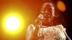 Sharon Jones auf der Bühne