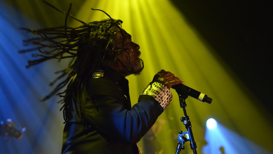 Winston McAnuff auf der Bühne