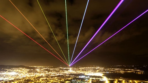The Global Rainbow nachts in Newtownards (16.03.2012)