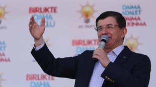 Der türkische Ministerpräsident Ahmet Davutoglu (AKP)