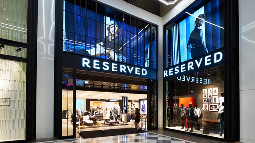 reserved podbija niemcy