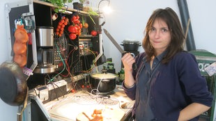 Singing kitchen