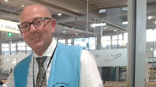 Silvio Anzalone am Flughafen