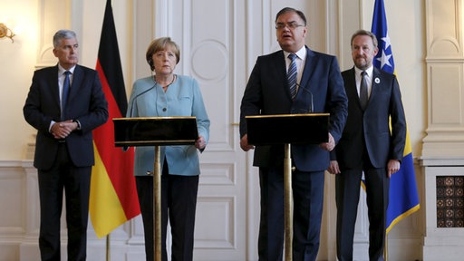 Angela Merkel u Sarajevu s državnim čelnicima