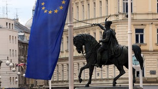 Spomenik Banu Jelačiću u centru Zagreba