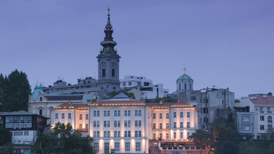 Beograd - pogled na dve crkve