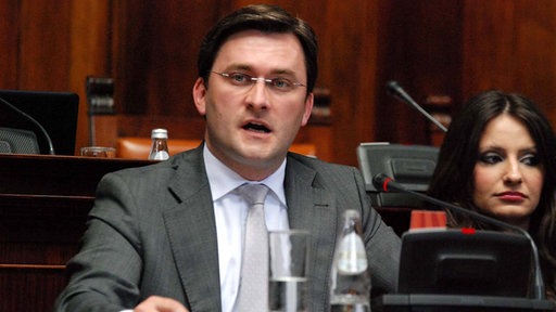 Ministar pravde Nikola Selaković u Skupštini Srbije