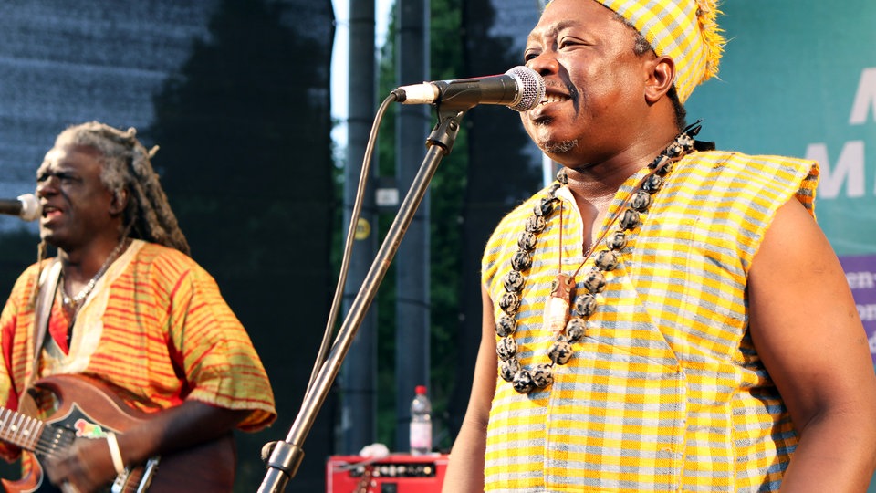 Sierra Leone Refugee Allstars bei Odyssee 2015 in Mühlheim
