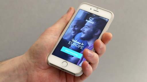 Smartphone mit App Iconary